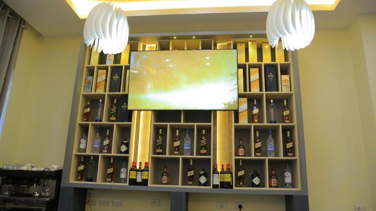 אדיס אבבה Triple E Hotel And Spa מראה חיצוני תמונה