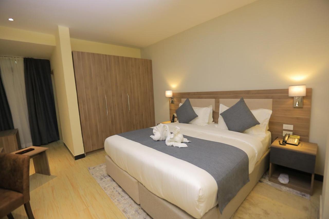 אדיס אבבה Triple E Hotel And Spa מראה חיצוני תמונה