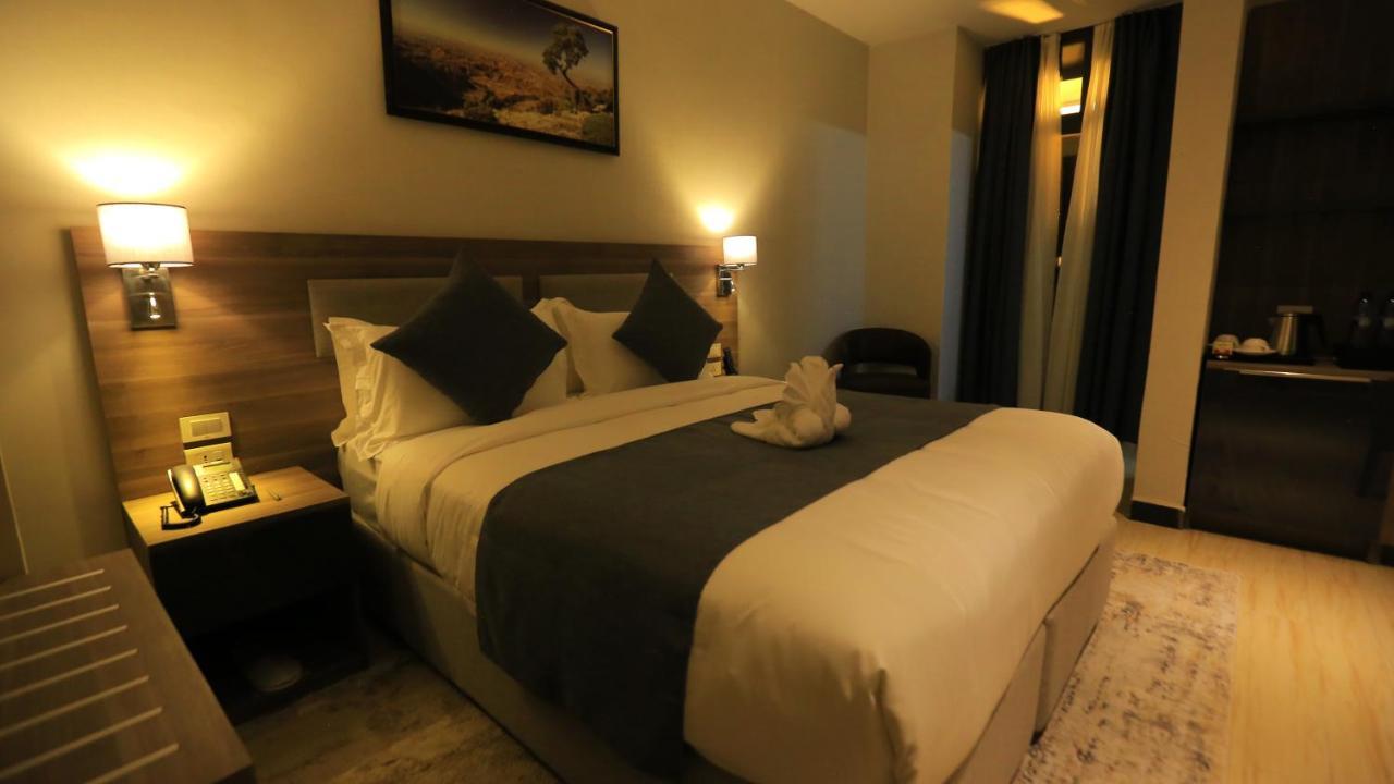 אדיס אבבה Triple E Hotel And Spa מראה חיצוני תמונה