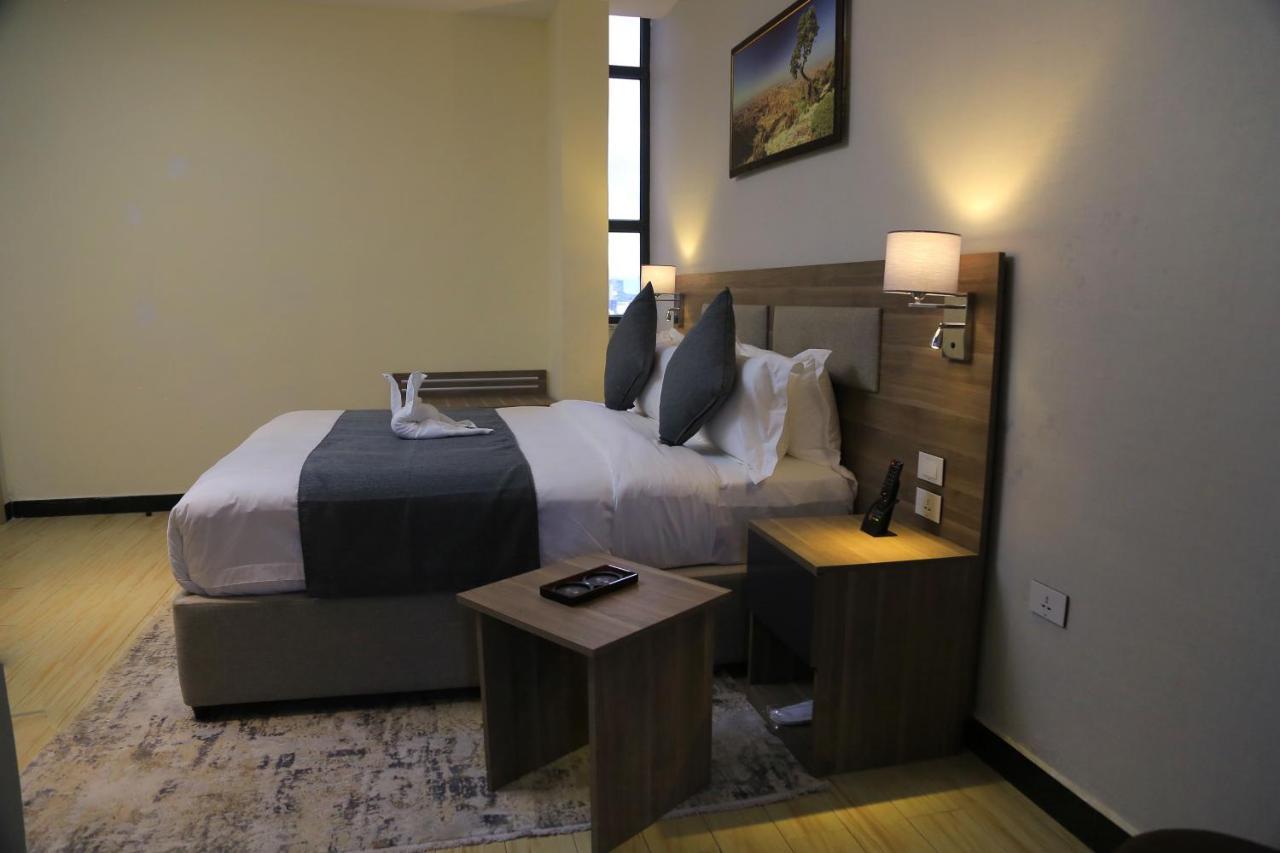 אדיס אבבה Triple E Hotel And Spa מראה חיצוני תמונה