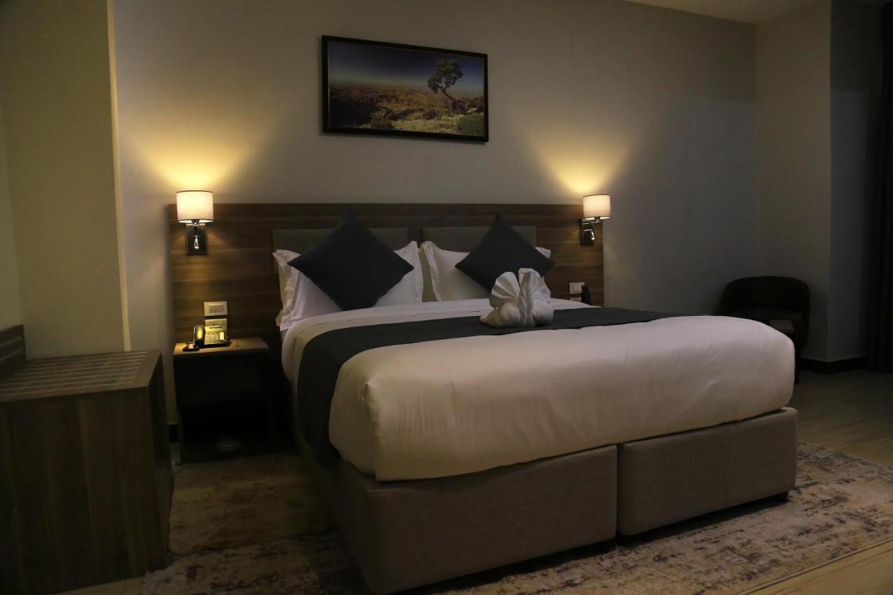 אדיס אבבה Triple E Hotel And Spa מראה חיצוני תמונה
