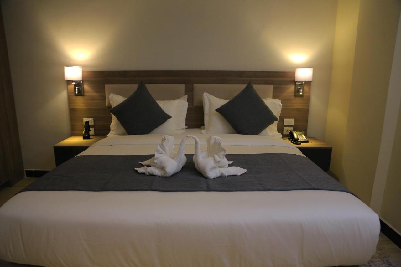 אדיס אבבה Triple E Hotel And Spa מראה חיצוני תמונה
