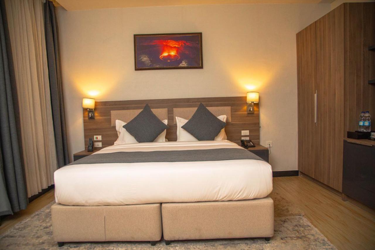 אדיס אבבה Triple E Hotel And Spa מראה חיצוני תמונה